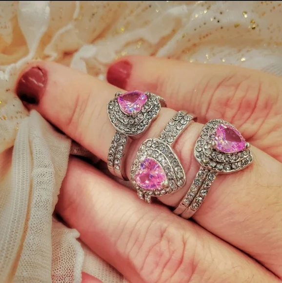 Candy Heart Lush Romance Heart Shaped Crystal Pink Crystal Silver Ring - Picture 6 of 16